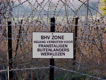 ILS PLEURAIENT COMME UNE  MADELEINE